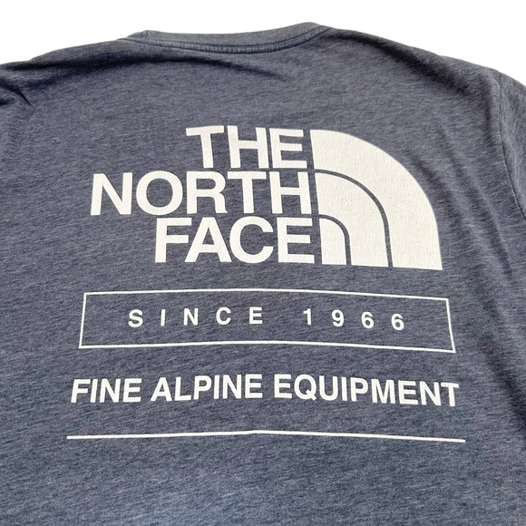The North Face Large Men’s Blue & White Logo T-Shirt - Picture 4 of 13